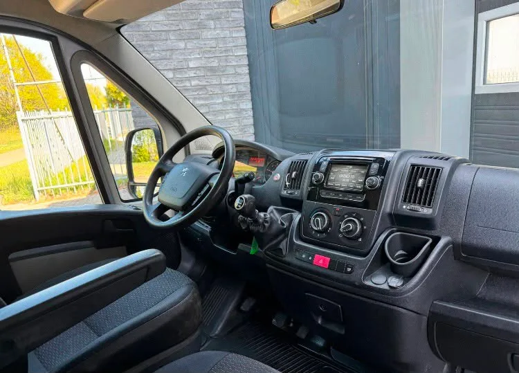 Peugeot Boxer 330 2.0 BlueHDi — foto 7