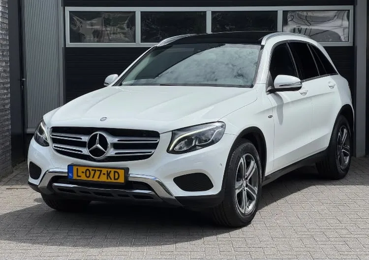 Mercedes-Benz GLC 220 d 4MATIC — foto 2