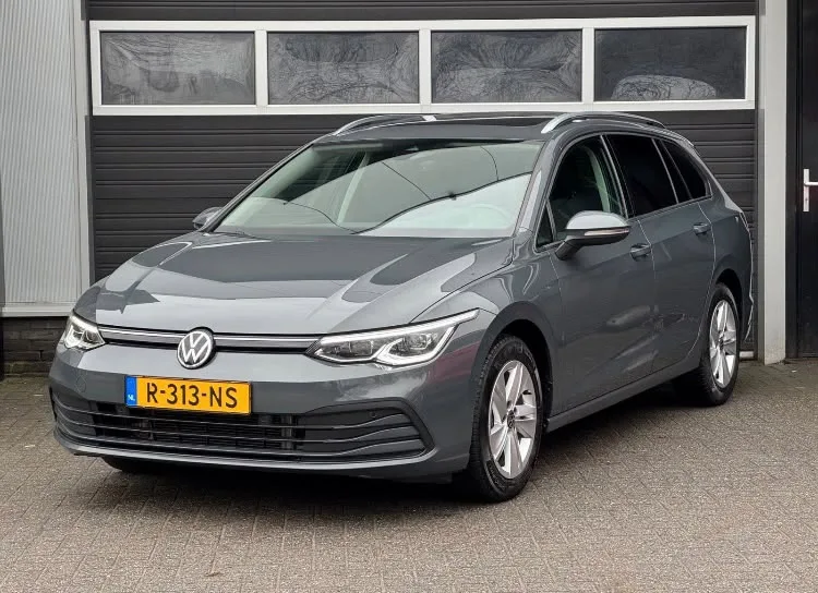 Volkswagen Golf Variant 1.0 eTSI