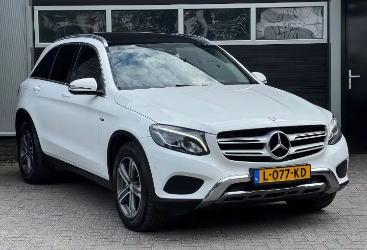 Mercedes-Benz GLC 220 d 4MATIC