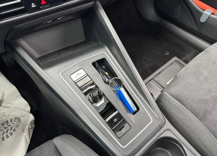 Volkswagen Golf Variant 1.0 eTSI — foto 10